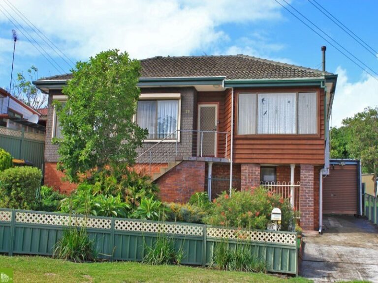 28 Denise Street, Lake Heights