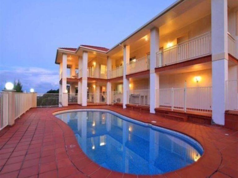 102 Staff Road, Cordeaux Heights NSW 2526 - McGrath Illawarra