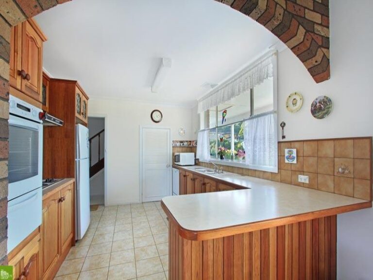 14 Kerrawah Avenue, Figtree NSW 2525 - photo 2