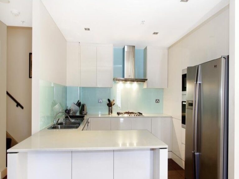 7/2-12 Young Street, Wollongong NSW 2500 - photo 2