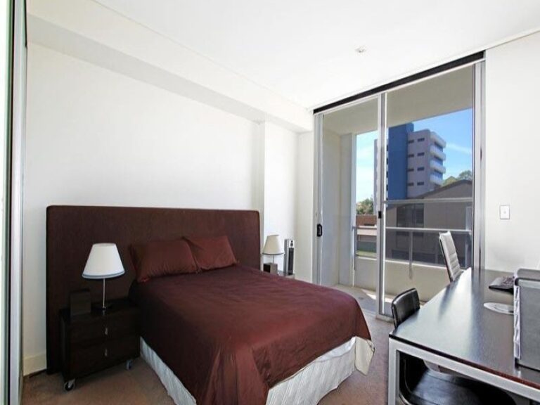7/2-12 Young Street, Wollongong NSW 2500 - photo 5