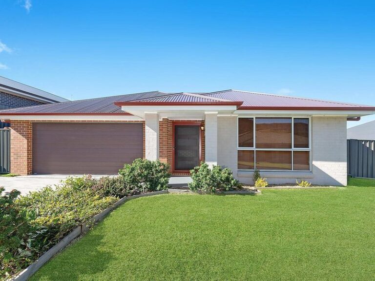 Sold - 18 Siltstone Avenue - New Property in Horsley - Real Estate by McGrath Wollongong