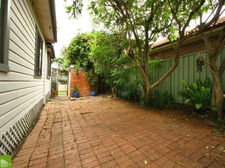 Sold - 15 Tasman Parade - New Property in Thirroul - Real Estate by McGrath Wollongong