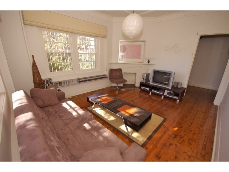 1/27A Smith Street, Wollongong NSW 2500 - photo 2