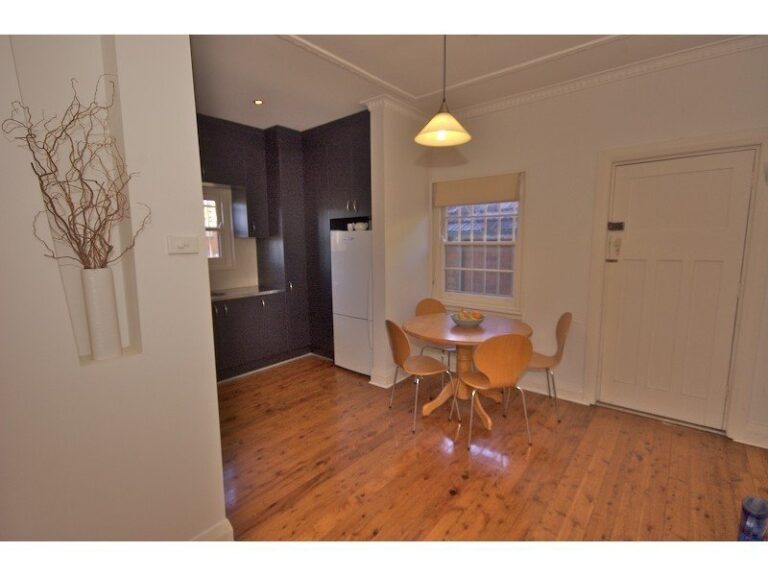 1/27A Smith Street, Wollongong NSW 2500 - photo 4