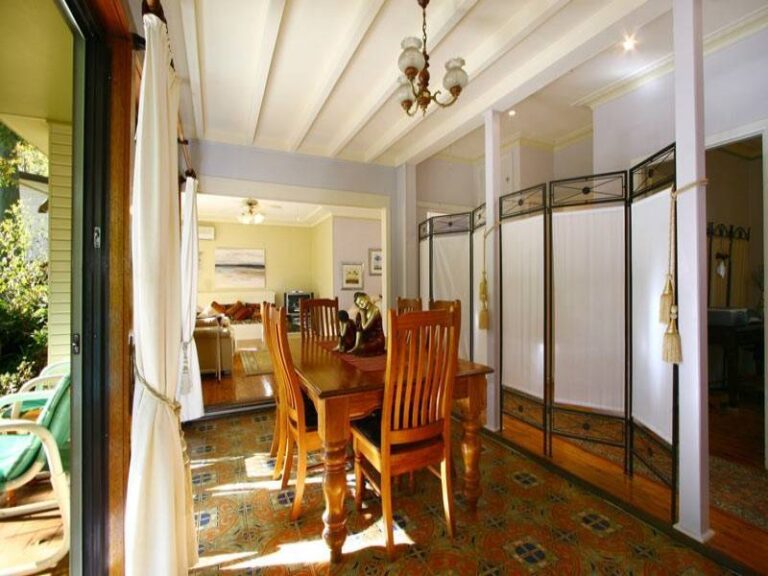29 Toorak Avenue, Mangerton NSW 2500 - photo 3