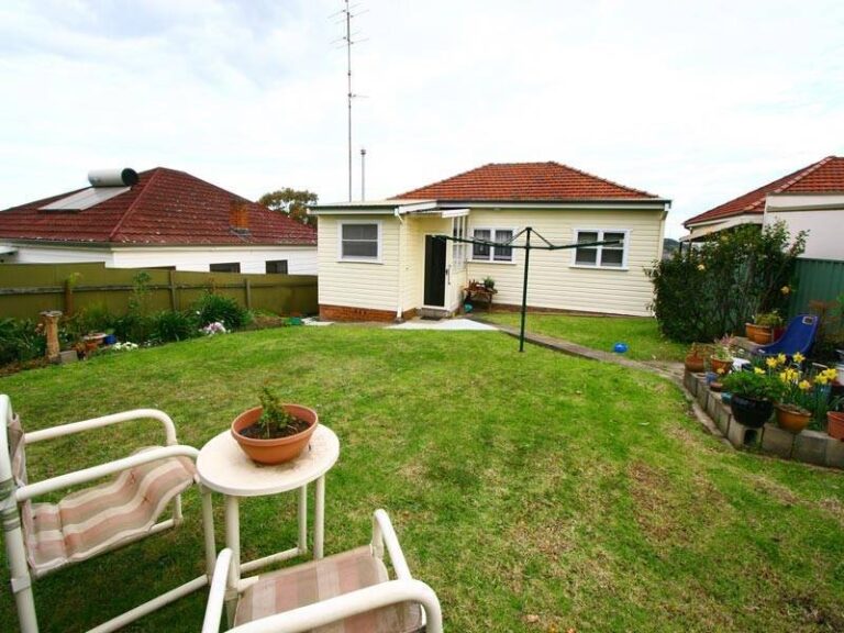 Sold - 112 Ocean Street - New Property in Mount Saint Thomas - Real Estate by McGrath Wollongong