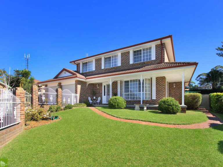 14 Aberdare Place, Farmborough Heights