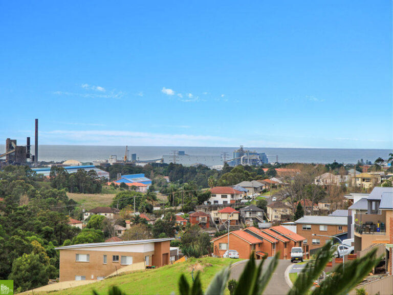 Sold - 121 Shearwater Drive - New Property in Lake Heights - Real Estate by McGrath Wollongong