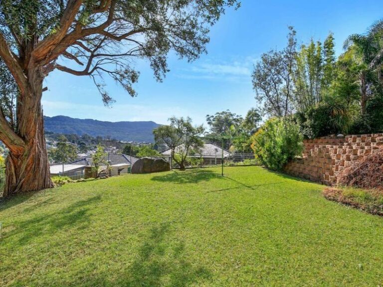 Sold - 60 Dumfries Avenue - New Property in Mount Ousley - Real Estate by McGrath Wollongong