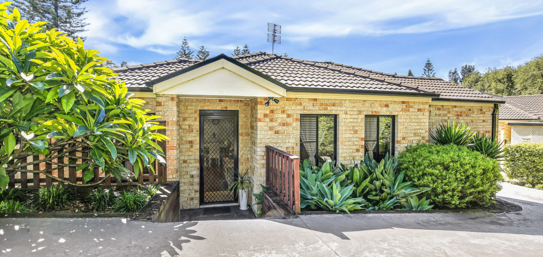 2/59A Ranchby Avenue, Lake Heights