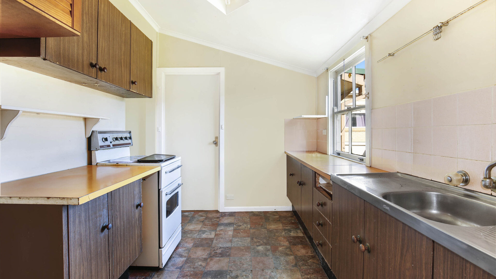 Sold - 330 Princes Highway - New Property in Dapto - Real Estate by McGrath Wollongong