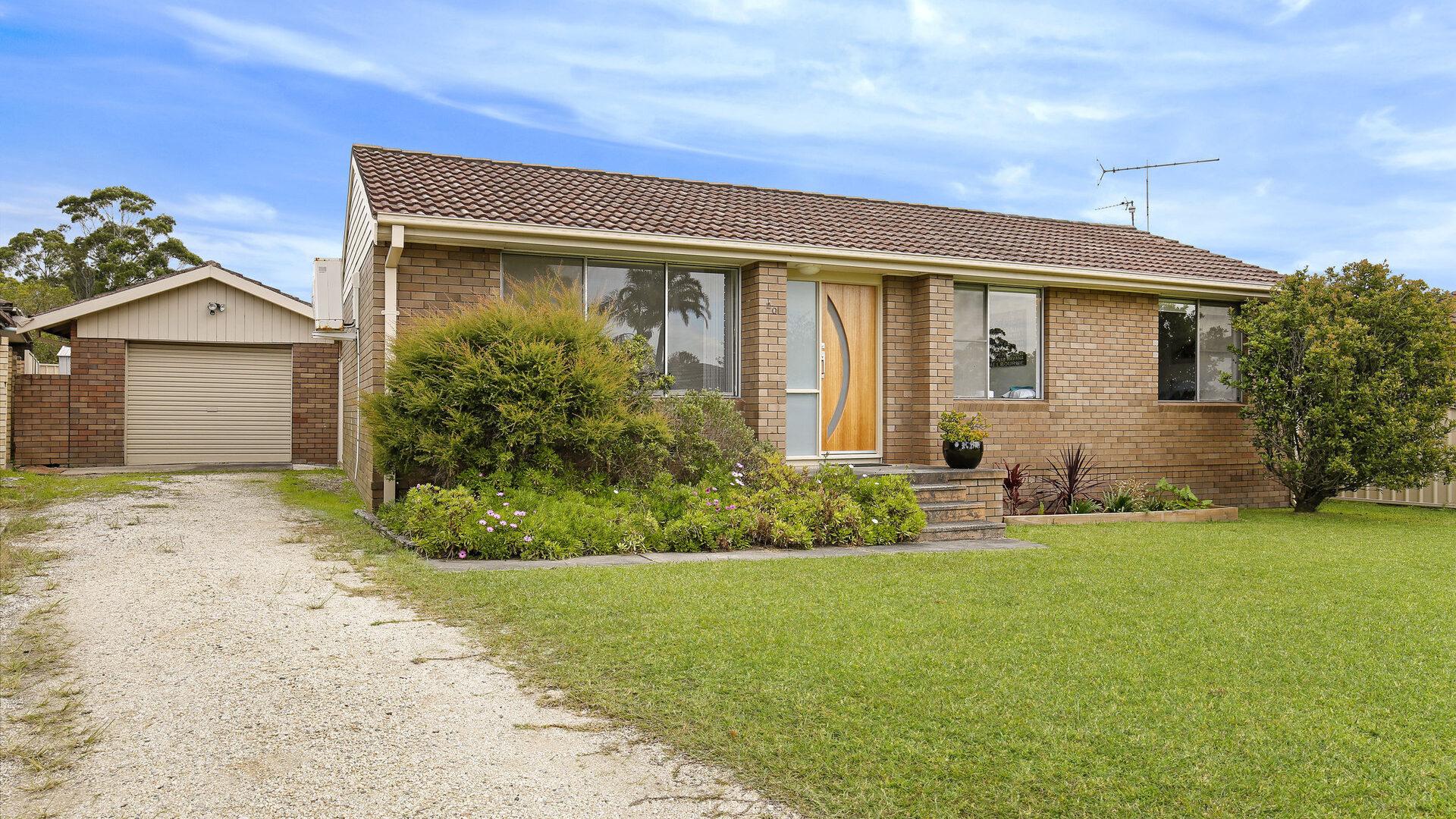 Sold - 20 Jacaranda Crescent - New Property in Albion Park Rail - Real Estate by McGrath Wollongong
