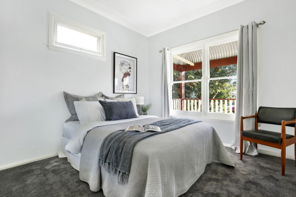 95 St Johns Avenue, Mangerton NSW 2500 - photo 4