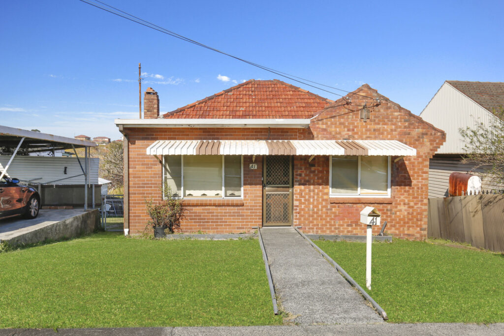Sold - 41 Lake Heights Road - New Property in Lake Heights - Real Estate by McGrath Wollongong