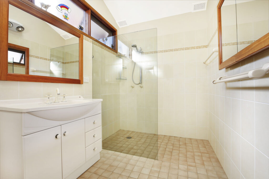 Sold - 35 Brentwood Avenue - New Property in Figtree - Real Estate by McGrath Wollongong