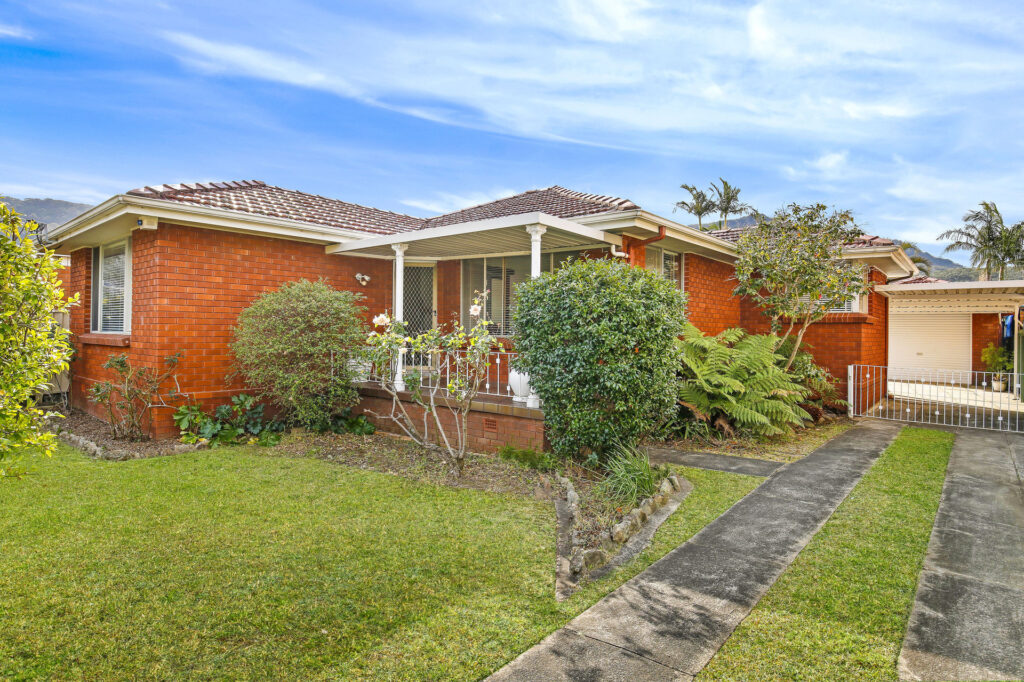 Sold - 24 Rae Cresent - New Property in Balgownie - Real Estate by McGrath Wollongong