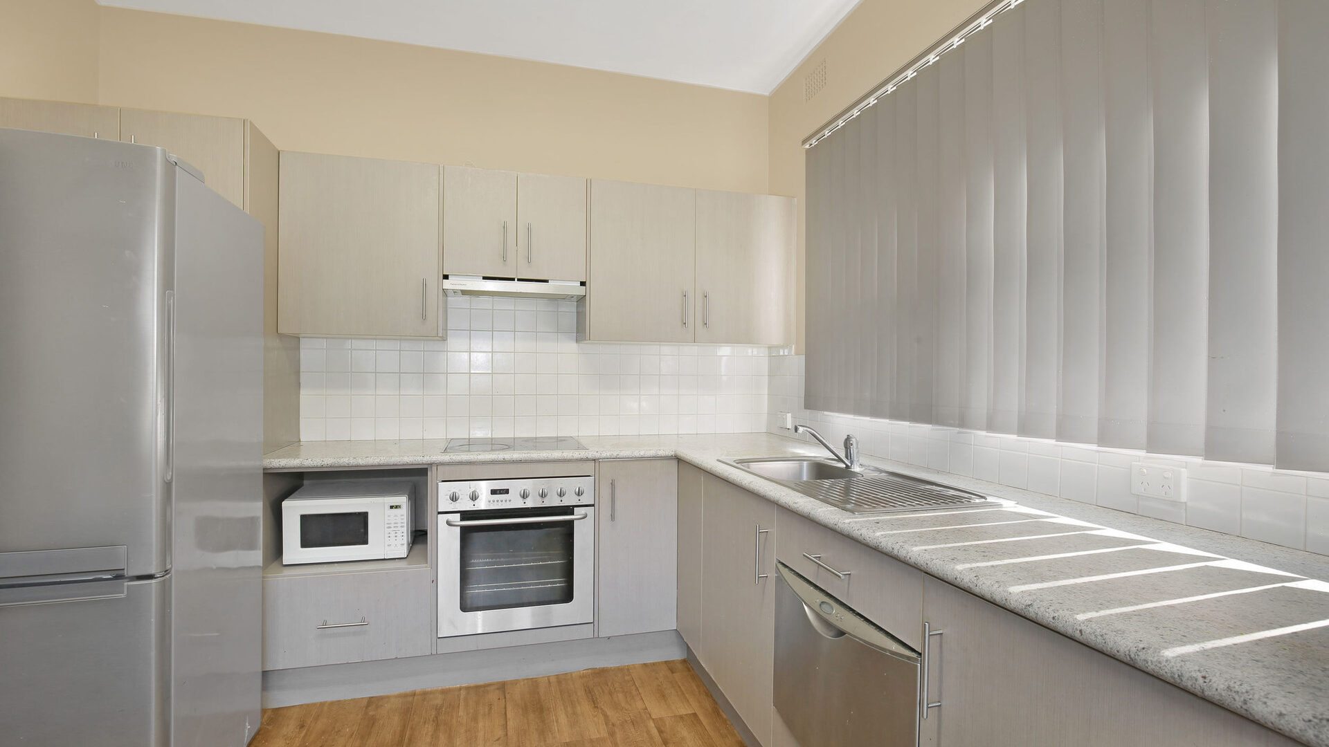 1/54 Bourke Street, North Wollongong NSW 2500 - photo 3