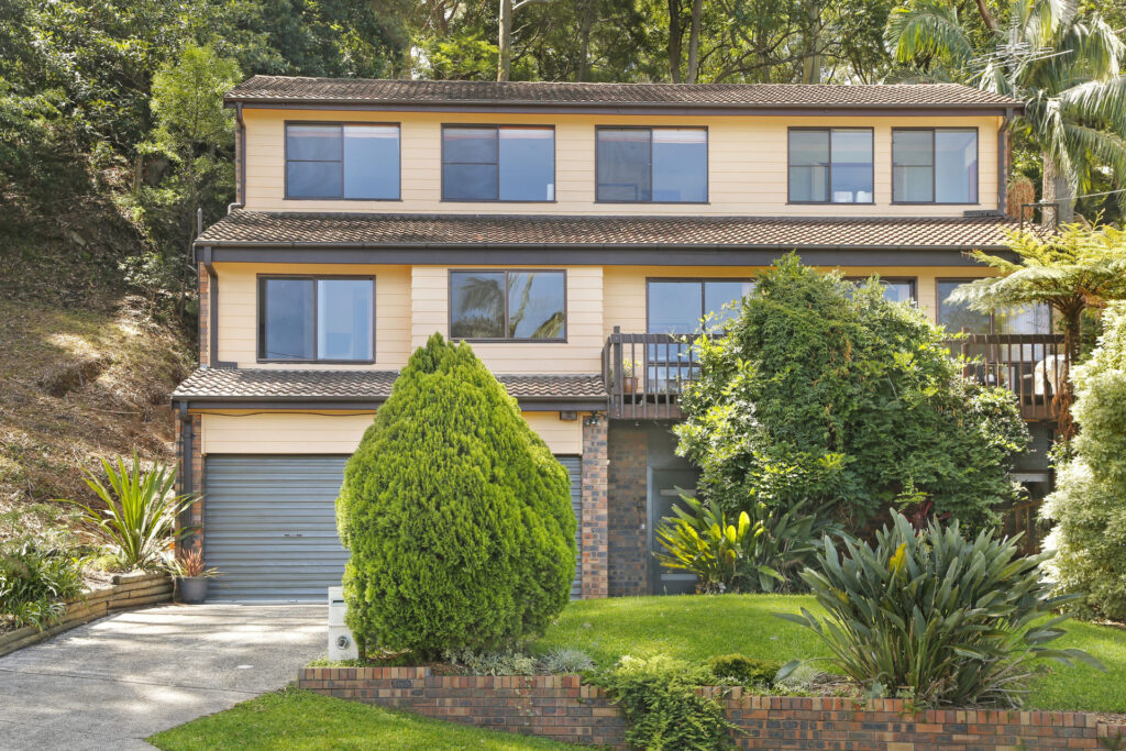 Sold - 29 Kanangra Drive - New Property in Thirroul - Real Estate by McGrath Wollongong