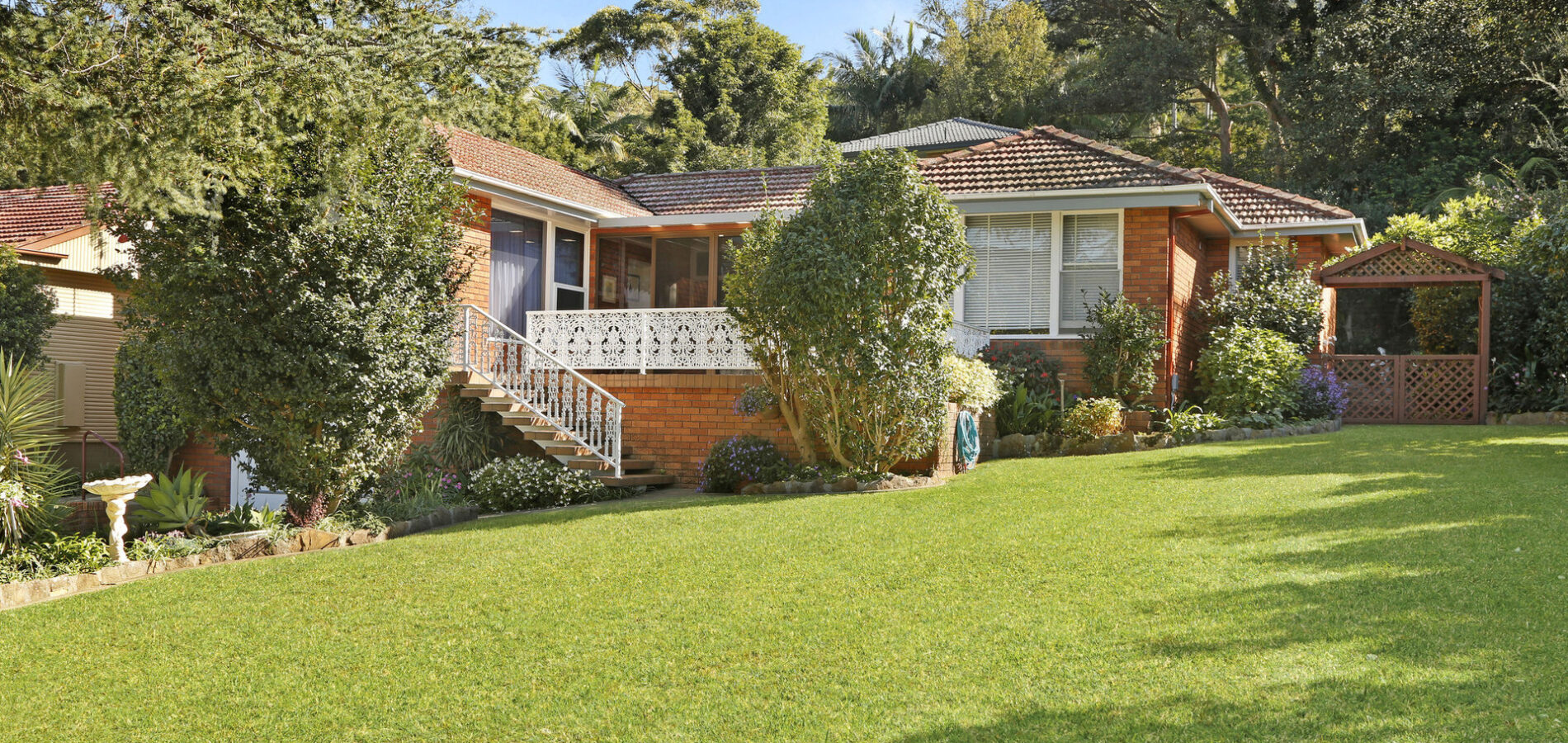 2 Yates Avenue, Mount Keira