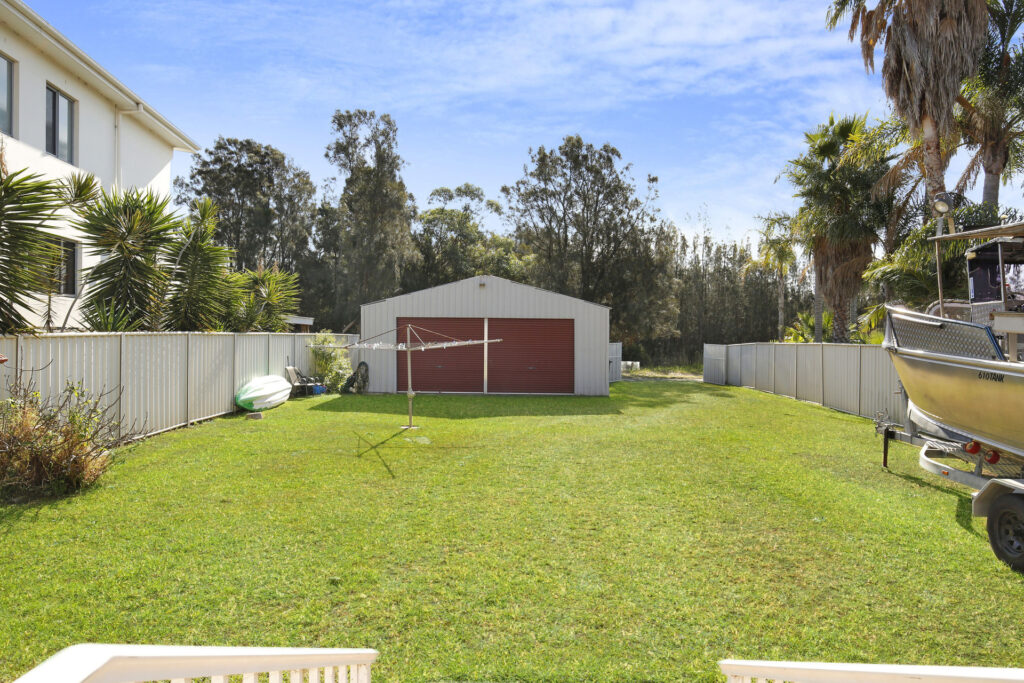 Sold - 176 Lakeview Parade - New Property in Primbee - Real Estate by McGrath Wollongong