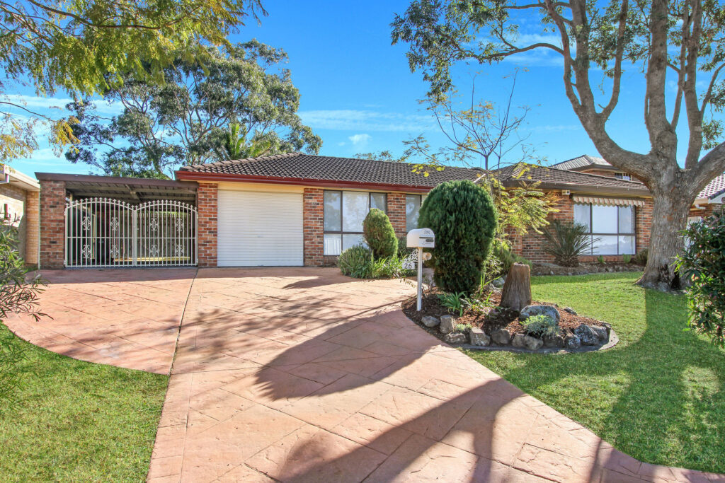 Sold - 26 Sunray Crescent - New Property in Horsley - Real Estate by McGrath Wollongong
