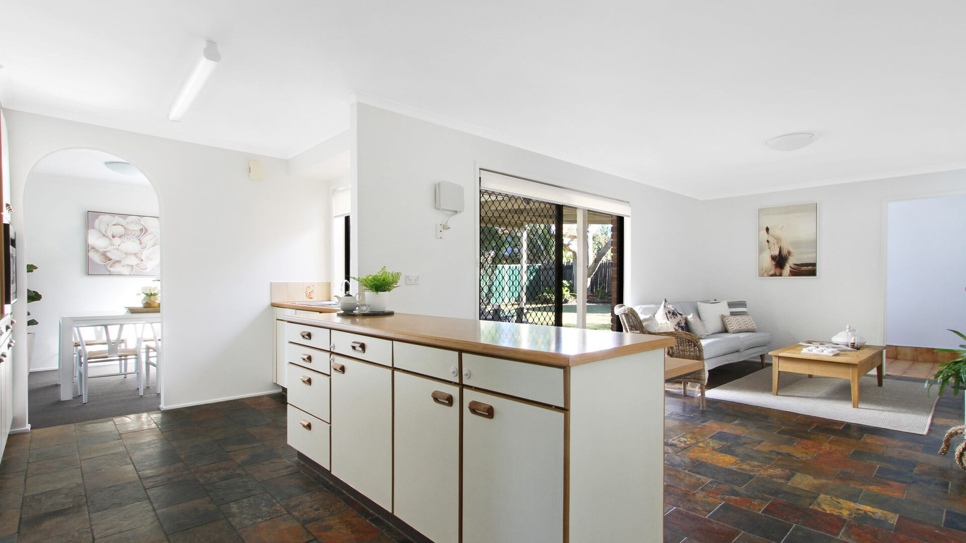 Sold - 26 Sunray Crescent - New Property in Horsley - Real Estate by McGrath Wollongong