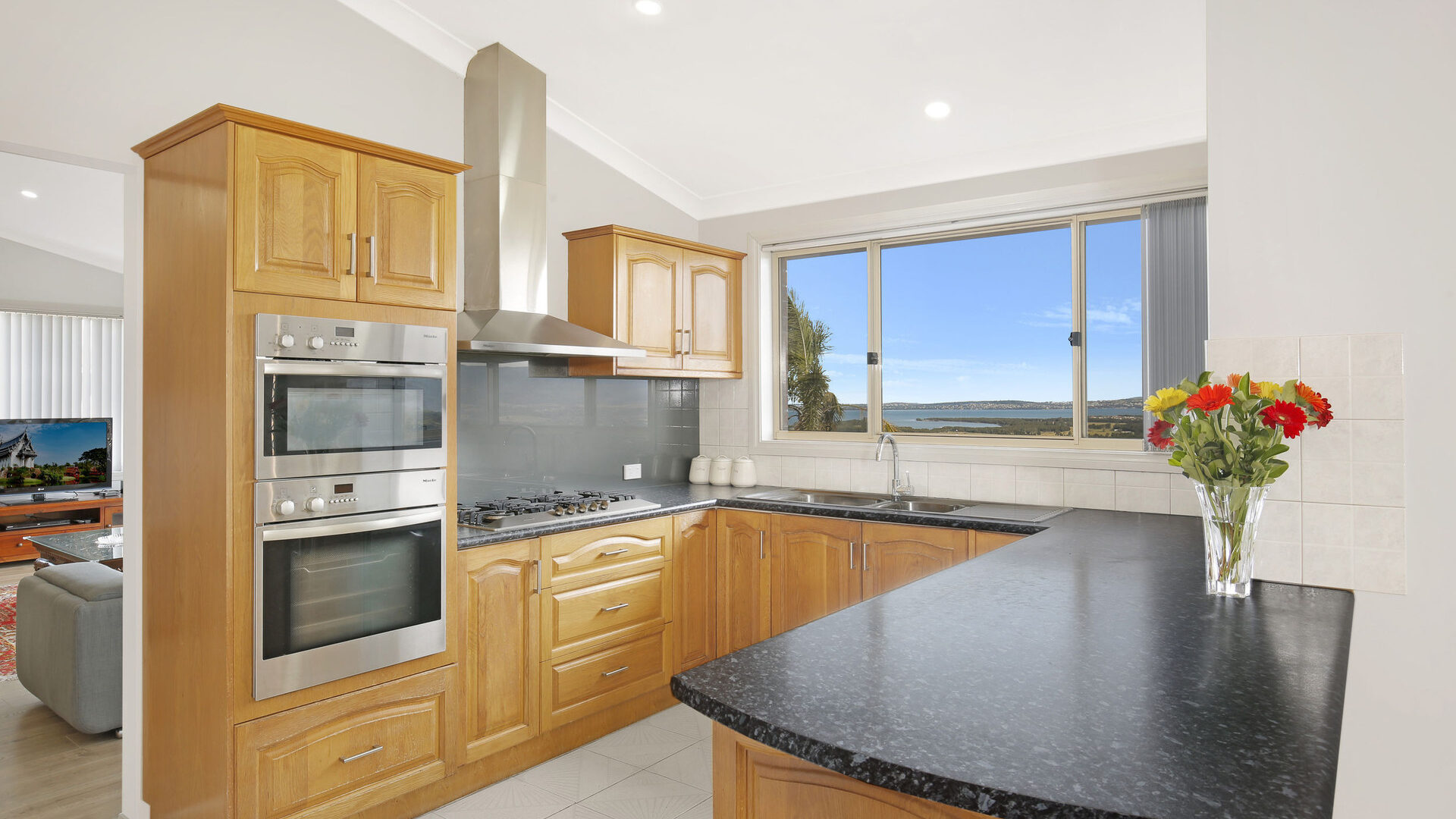 Sold - 179 Farmborough Road - New Property in Farmborough Heights - Real Estate by McGrath Wollongong