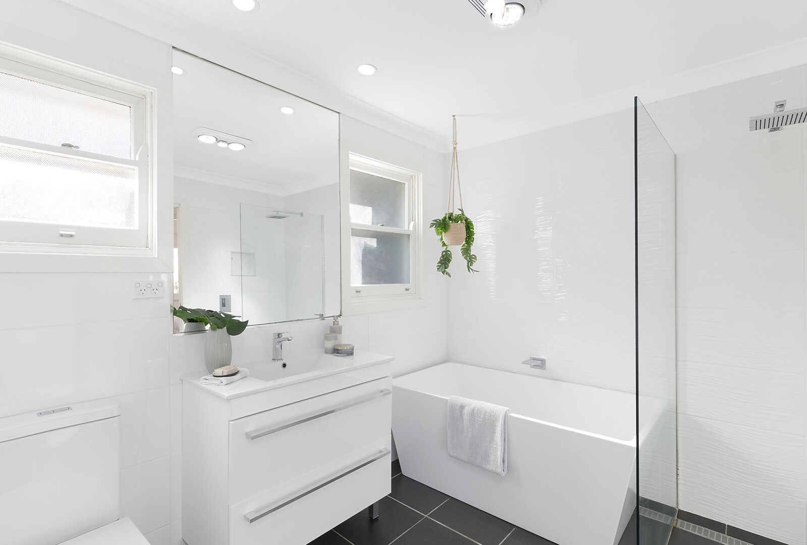Sold - 6 Andrew Avenue - New Property in Keiraville - Real Estate by McGrath Wollongong