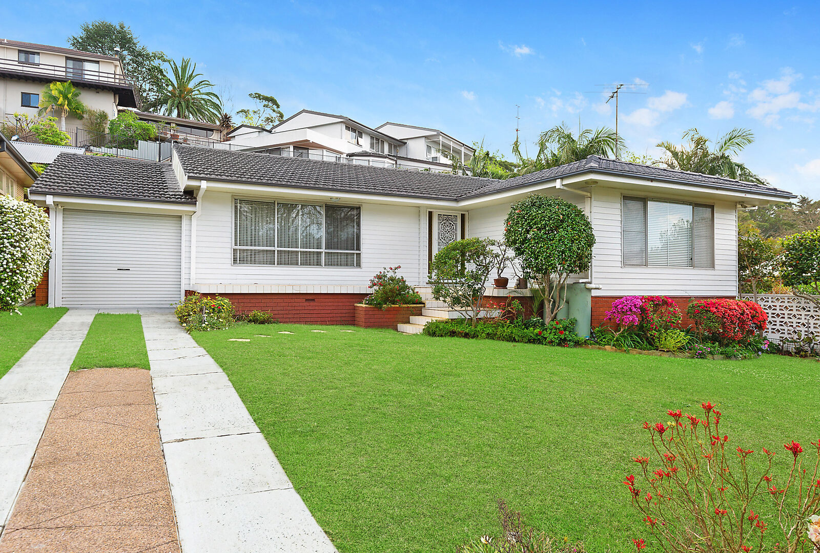 Sold - 57 Sunninghill Circuit - New Property in Mount Ousley - Real Estate by McGrath Wollongong