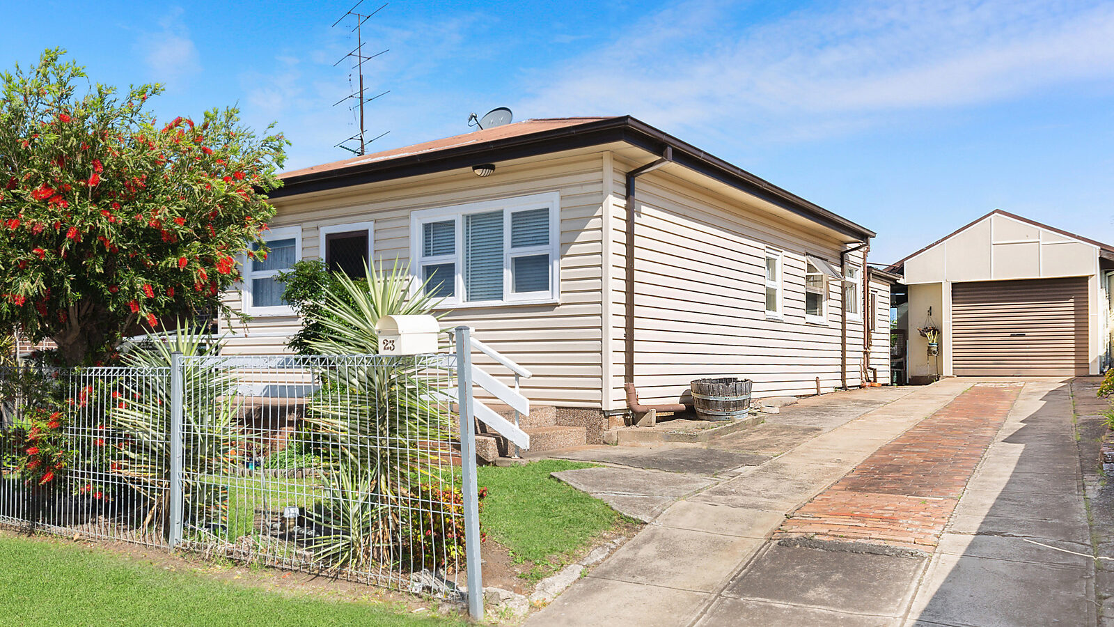 23 Bethlehem Street, Cringila