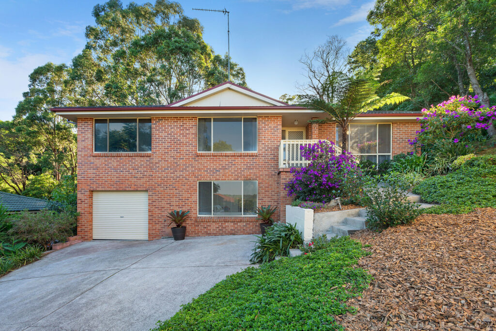 Sold - 38 Sandalwood Road - New Property in Farmborough Heights - Real Estate by 