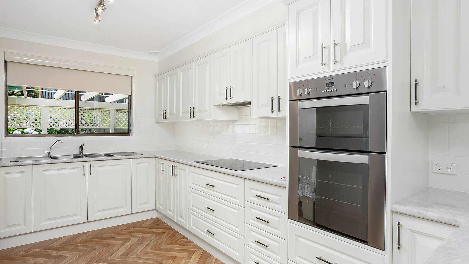 30 Foothills Road, Corrimal