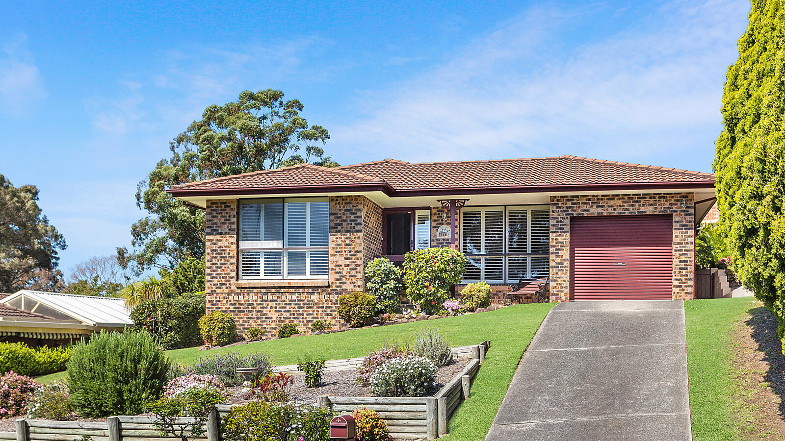 51 Tamarind Drive, Cordeaux Heights