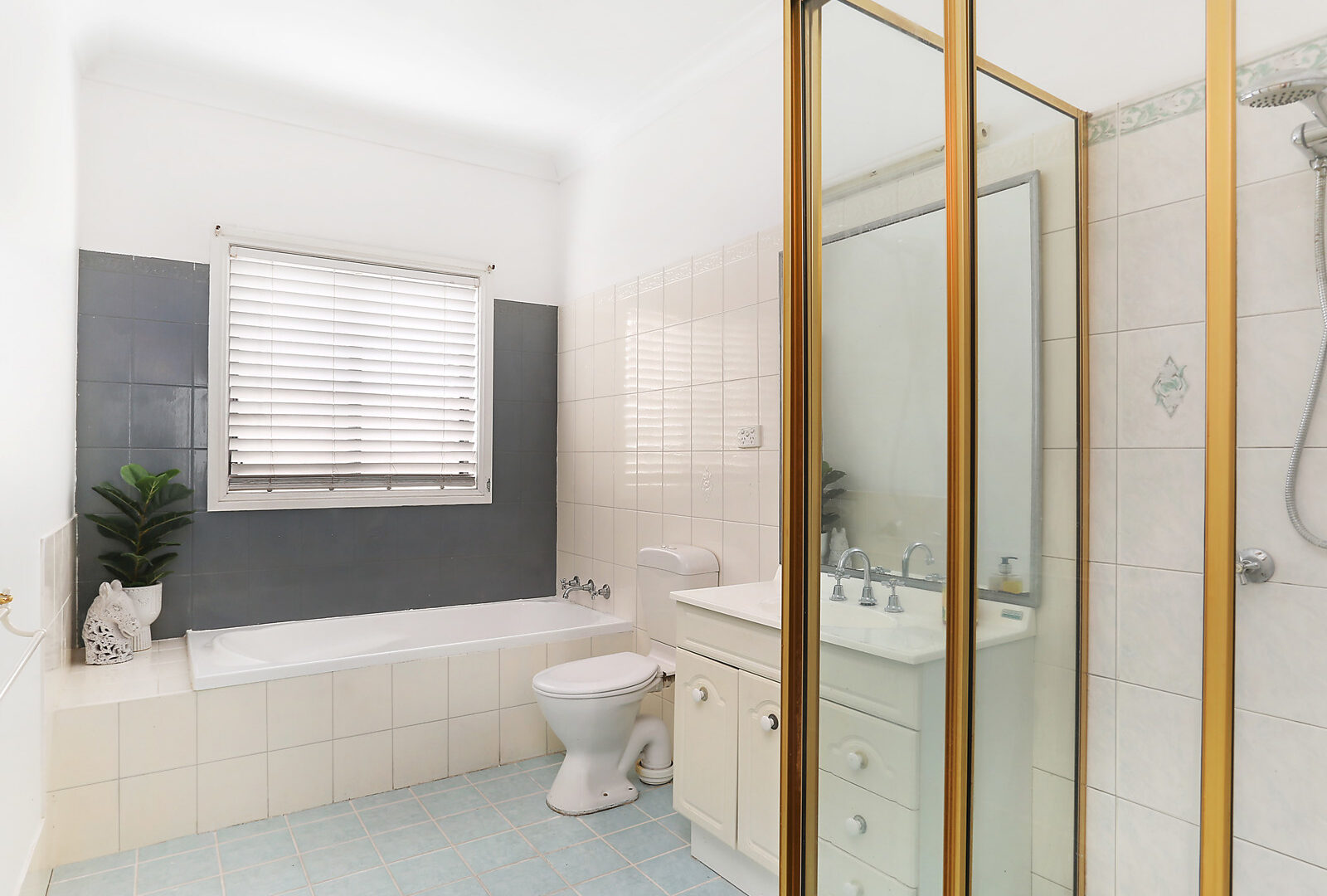 Sold - 226 Gladstone Avenue - New Property in Mount Saint Thomas - Real Estate by 