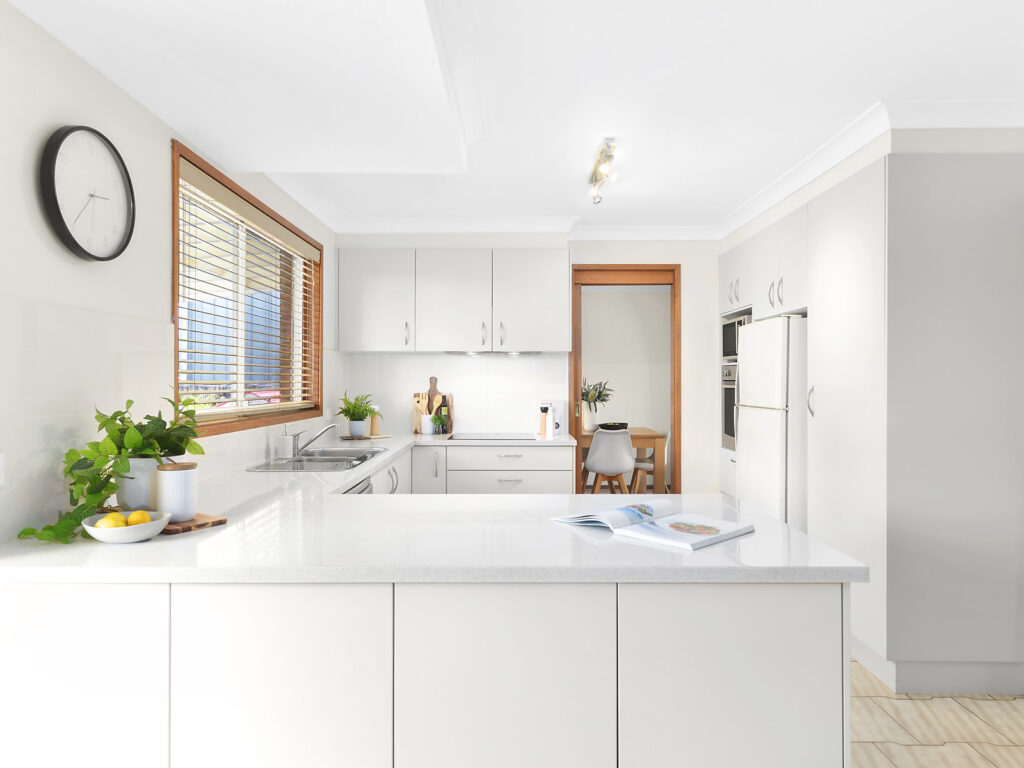 Sold - 32 Kooranga Crescent - New Property in Cordeaux Heights - Real Estate by 