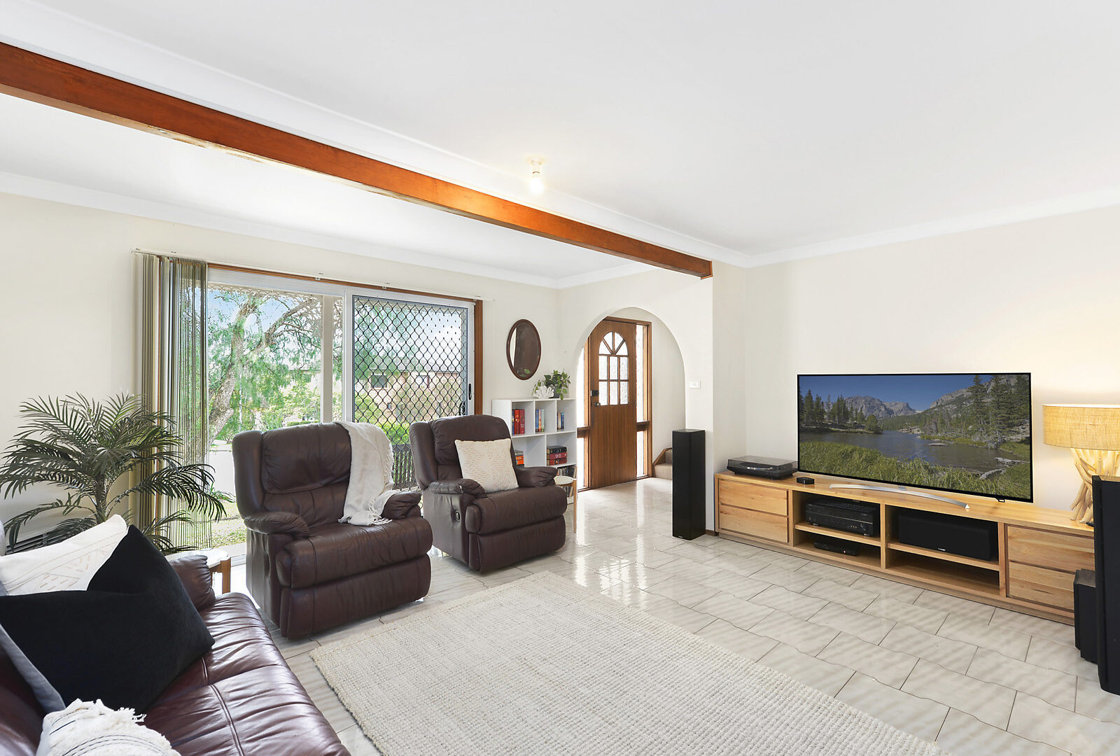 Sold - 32 Kooranga Crescent - New Property in Cordeaux Heights - Real Estate by 