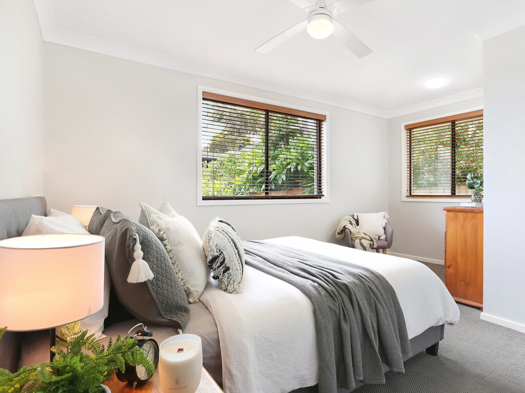 Sold - 3 Carbeen Crescent - New Property in Cordeaux Heights - Real Estate by 