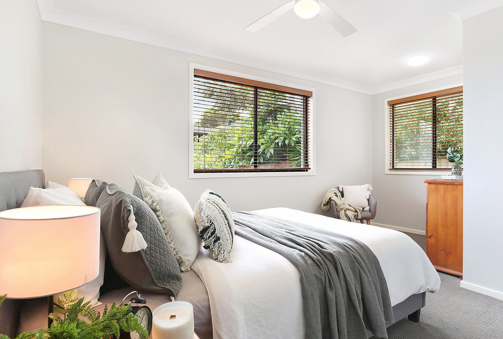 Sold - 3 Carbeen Crescent - New Property in Cordeaux Heights - Real Estate by 