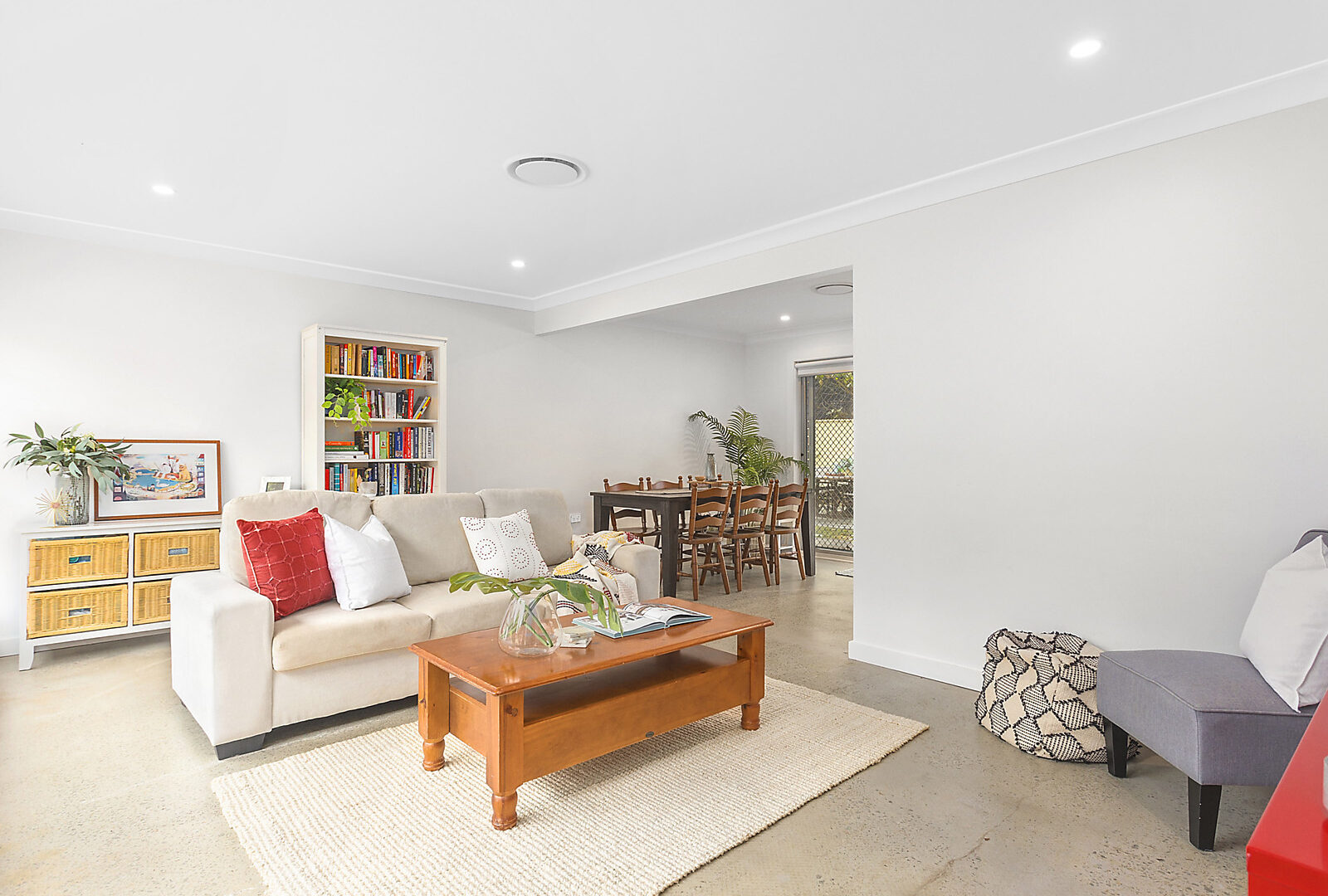 10 Lochview Avenue, Farmborough Heights NSW 2526 - McGrath Illawarra