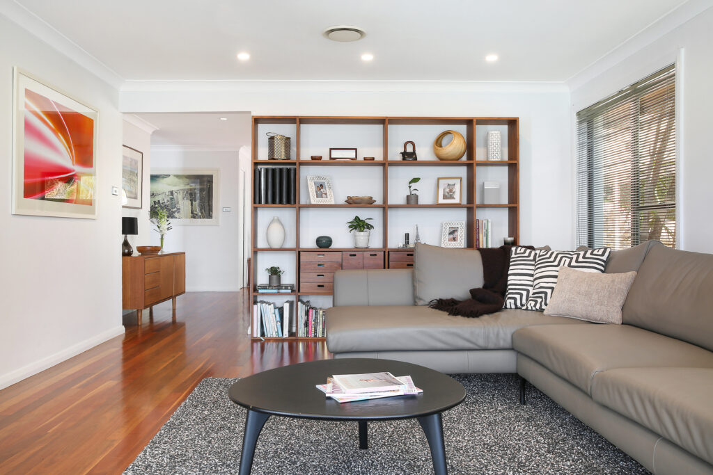 Sold - 115 Iola Avenue - New Property in Farmborough Heights - Real Estate by 