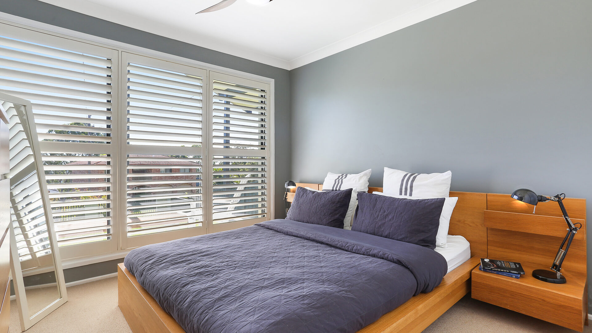 Sold - 115 Iola Avenue - New Property in Farmborough Heights - Real Estate by 