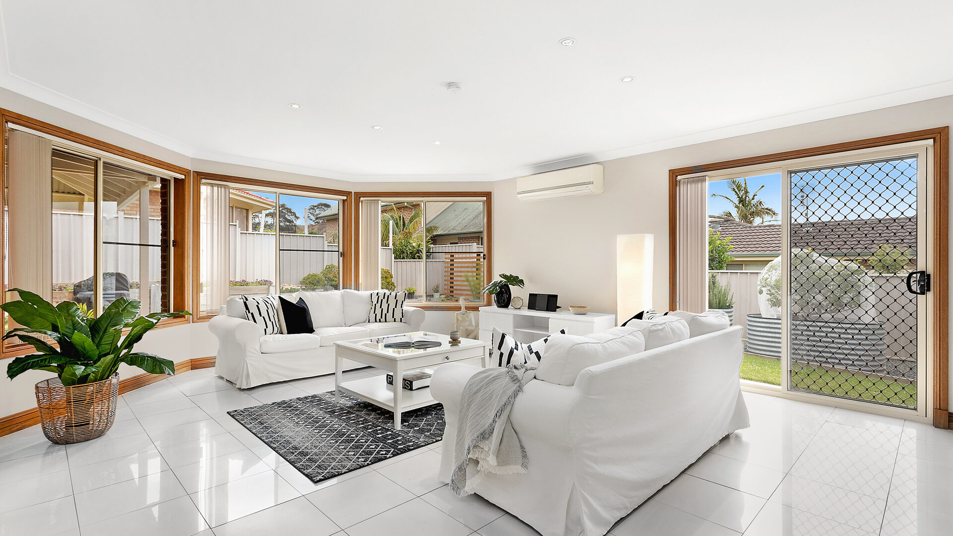 Sold - 268 Farmborough Road - New Property in Farmborough Heights - Real Estate by 