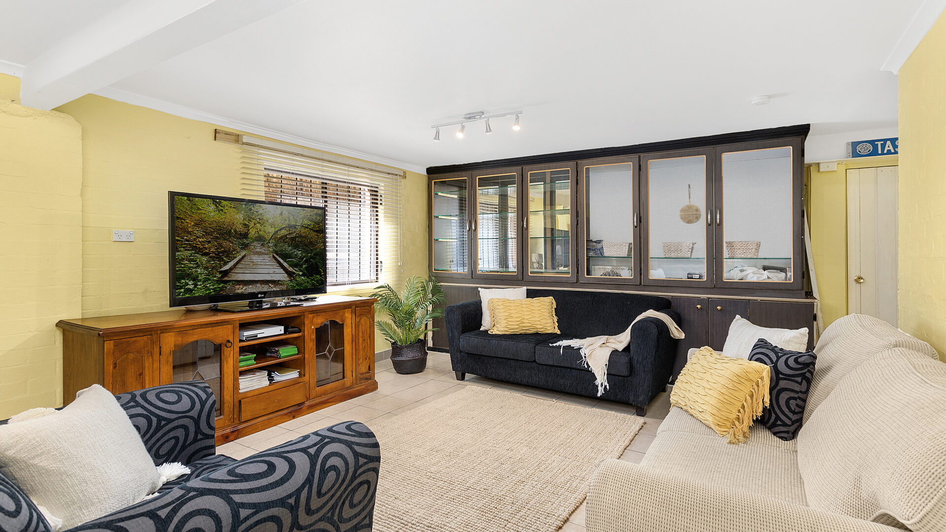 Sold - 64 Brendon Avenue - New Property in Farmborough Heights - Real Estate by 