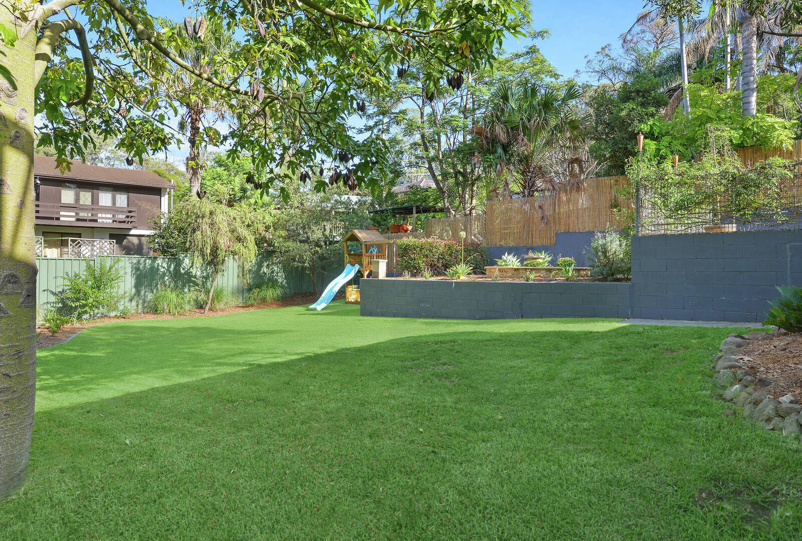 Sold - 33 Bristol Parade - New Property in Farmborough Heights - Real Estate by 