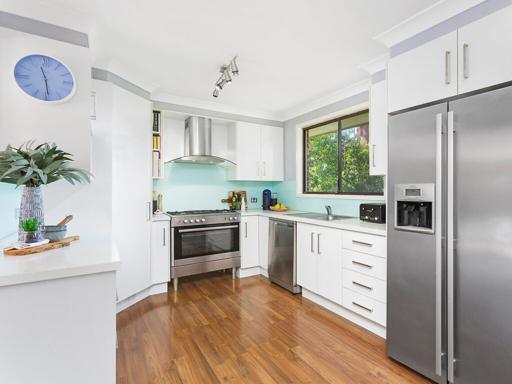 20 Kilbirnie Place, Figtree NSW 2525 - photo 7