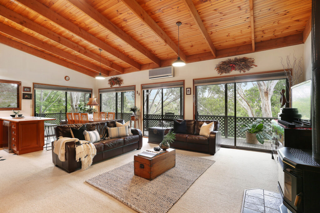 Sold - 95 Iola Avenue - New Property in Farmborough Heights - Real Estate by 