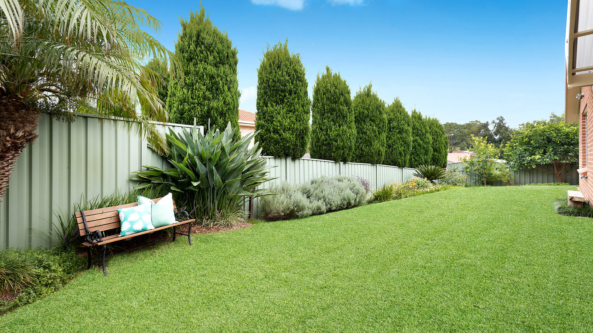 Sold - 17 Lyrebird Way - New Property in Farmborough Heights - Real Estate by 