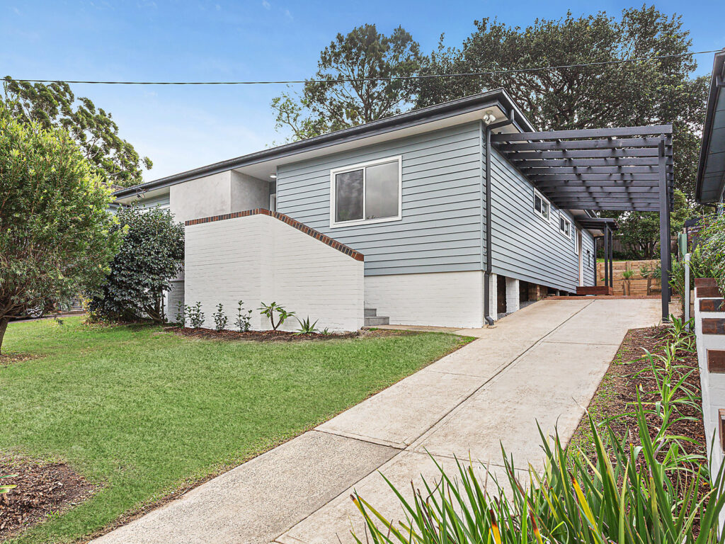 350 Gladstone Avenue, Mount Saint Thomas NSW 2500 - photo 2