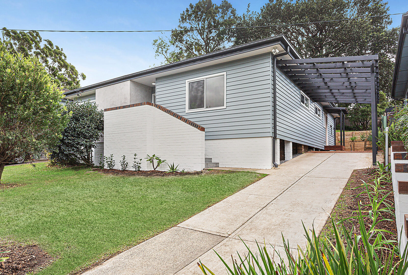 350 Gladstone Avenue, Mount Saint Thomas NSW 2500 - photo 2